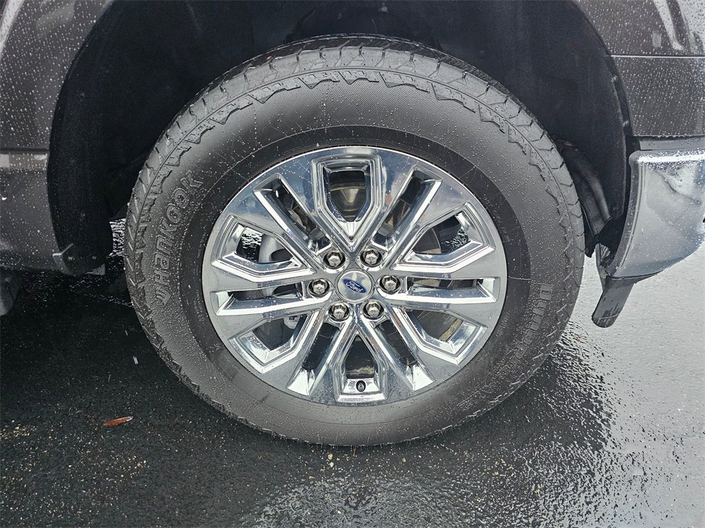 Used 2024 Ford F150 Lariat image 9