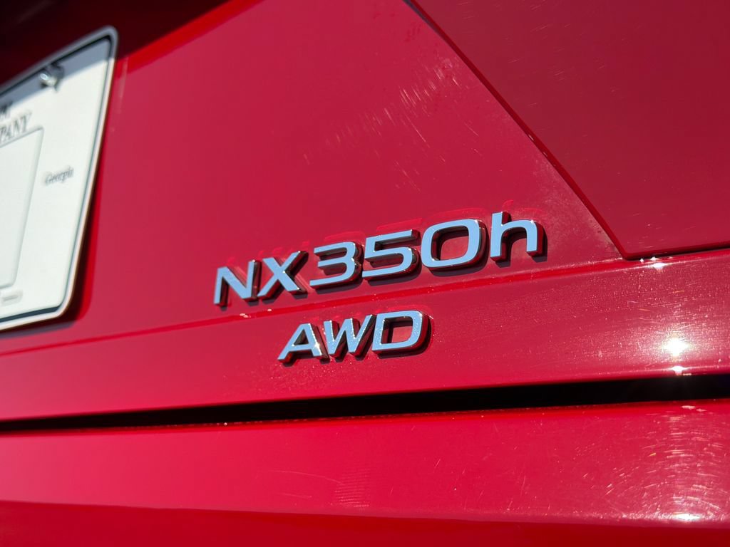 Used 2025 Lexus NX 350h AWD w/ Accessory Package (2T) image 18
