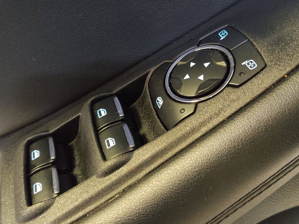 Used 2023 Ford Edge SEL image 27