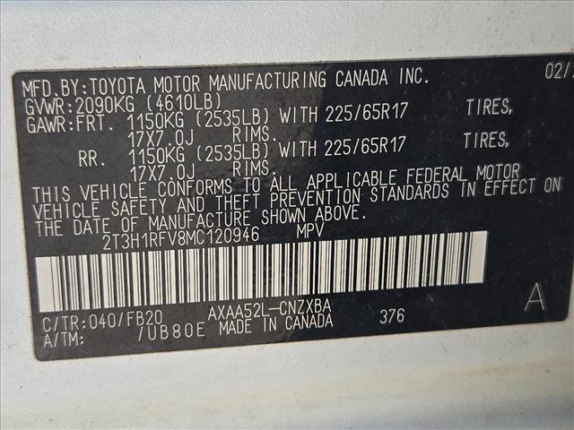 Used 2021 Toyota RAV4 LE FWD image 17