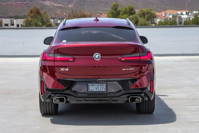 Used 2022 BMW X4 xDrive30i w/ M Sport Package 2 AWD/4WD image 5