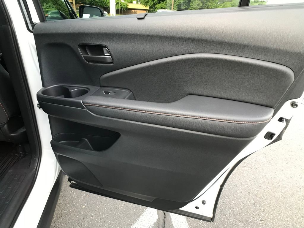 Certified 2023 Honda Passport TrailSport image 29
