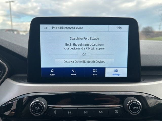 Used 2022 Ford Escape SE w/ Cold Weather Package image 23