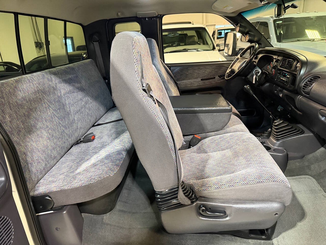 Used 2001 Dodge Ram 2500 Truck 4x4 Quad Cab image 12