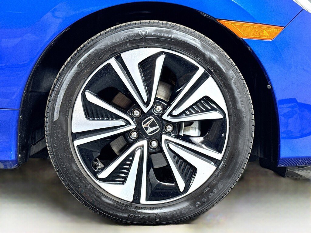 Used 2018 Honda Civic EX-L image 39