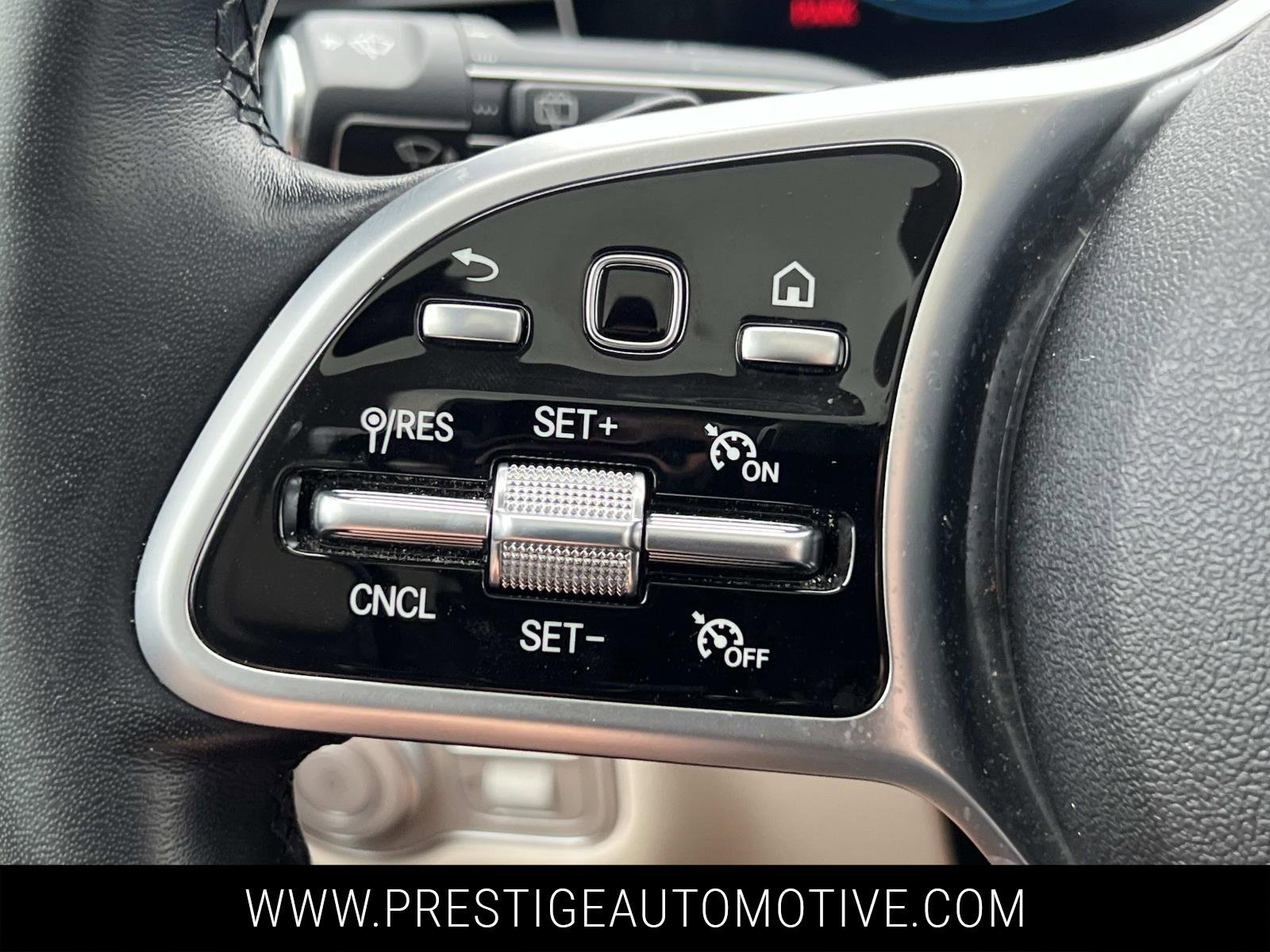 Used 2022 Mercedes-Benz GLE 350 4MATIC image 30