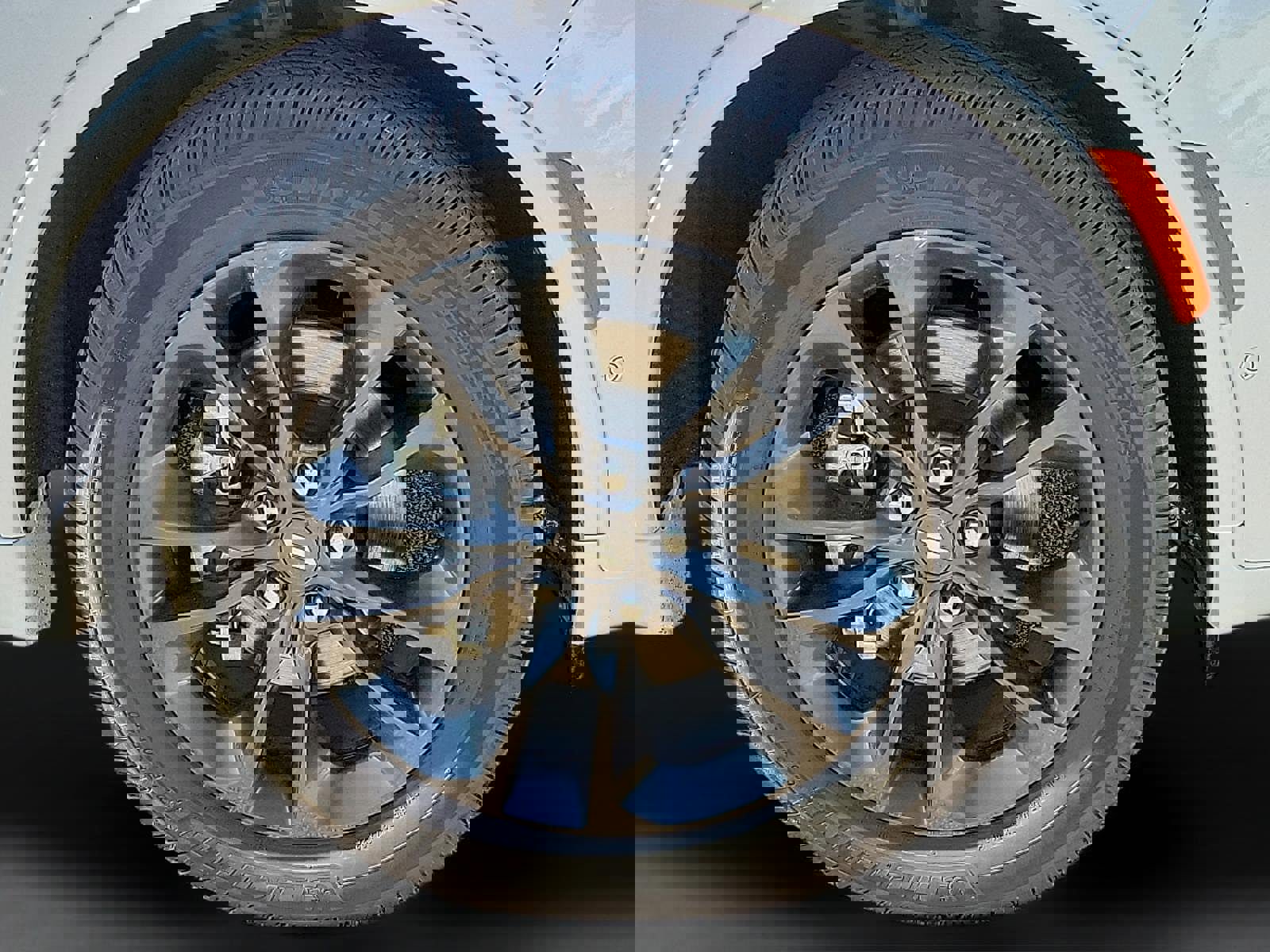 Used 2022 Dodge Durango R/T w/ Blacktop Package image 7