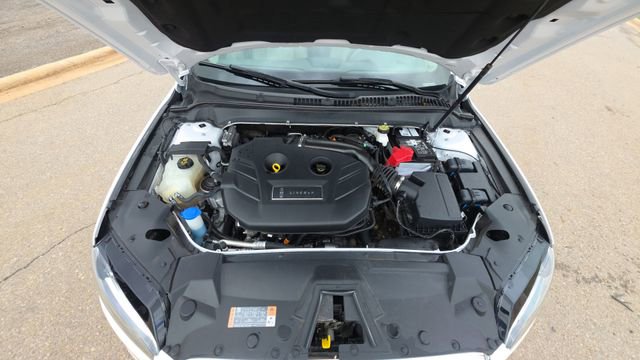 Used 2020 Lincoln MKZ w/ Convenience Package image 33