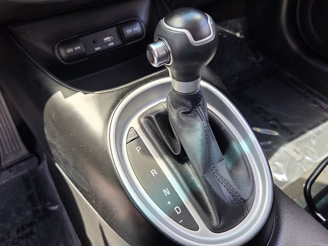 Used 2016 Kia Soul FWD image 24