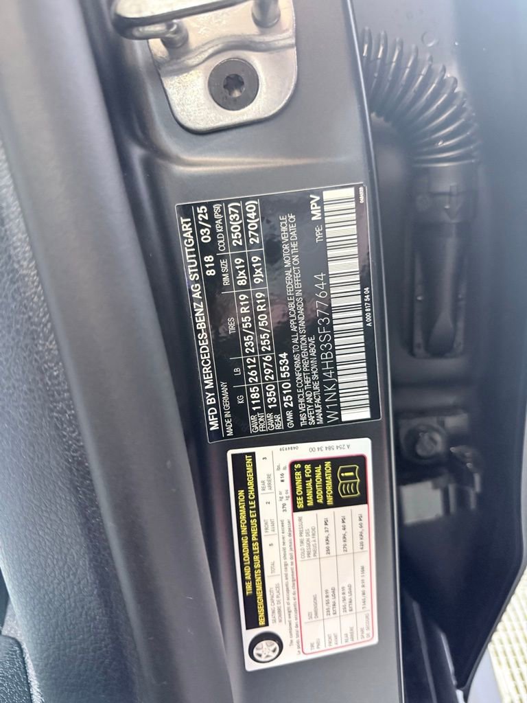 Used 2025 Mercedes-Benz GLC 300 4MATIC image 22