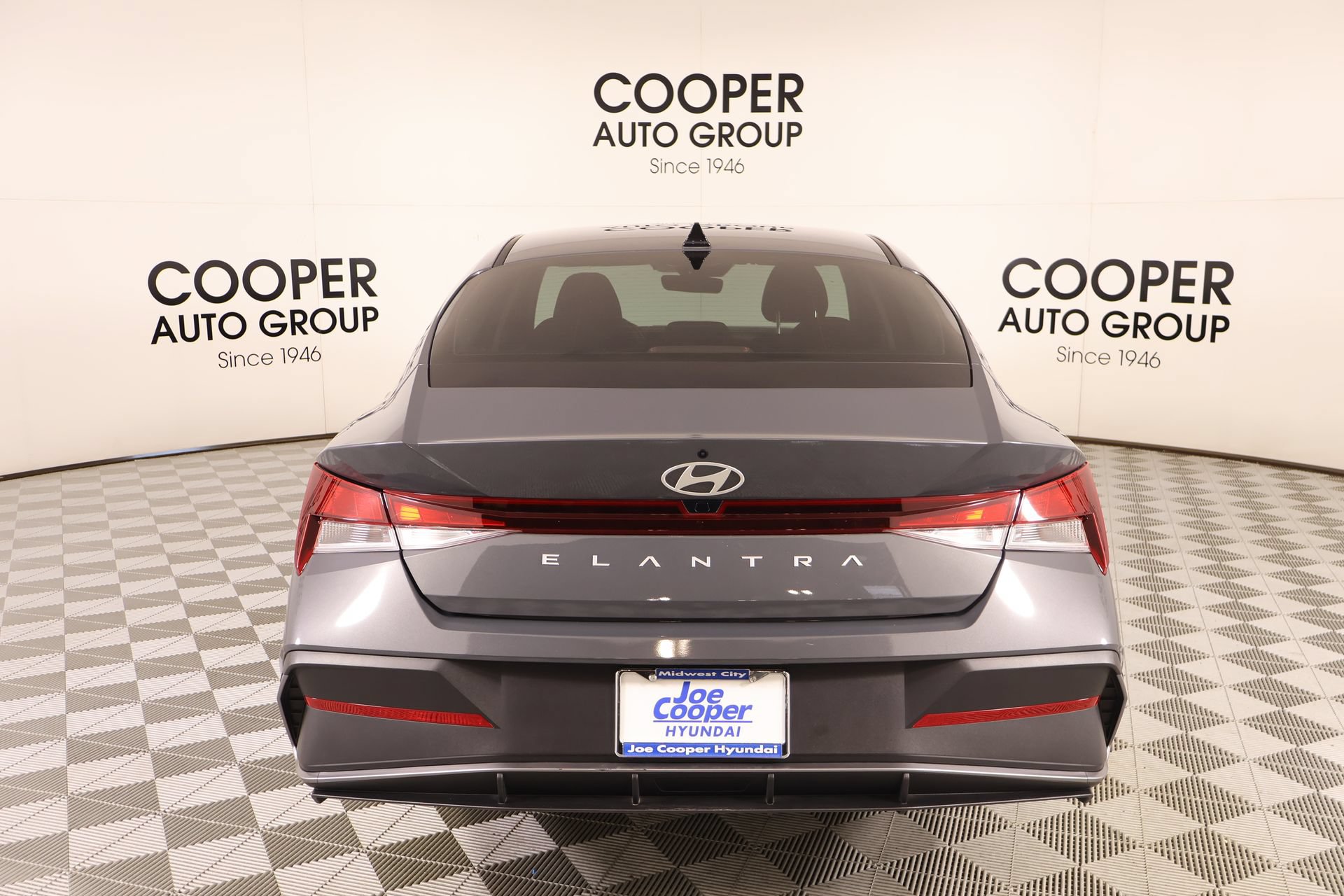 Certified 2024 Hyundai Elantra SEL FWD image 21