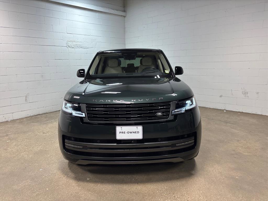 Used 2023 Land Rover Range Rover SE image 3