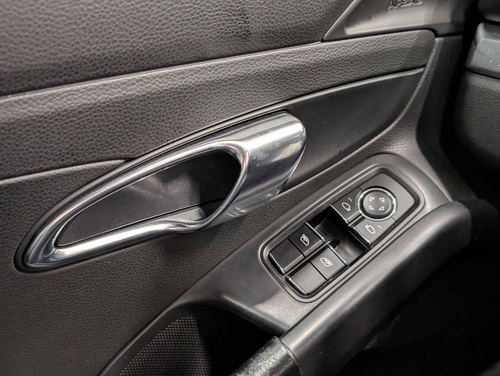 Used 2016 Porsche Boxster image 29