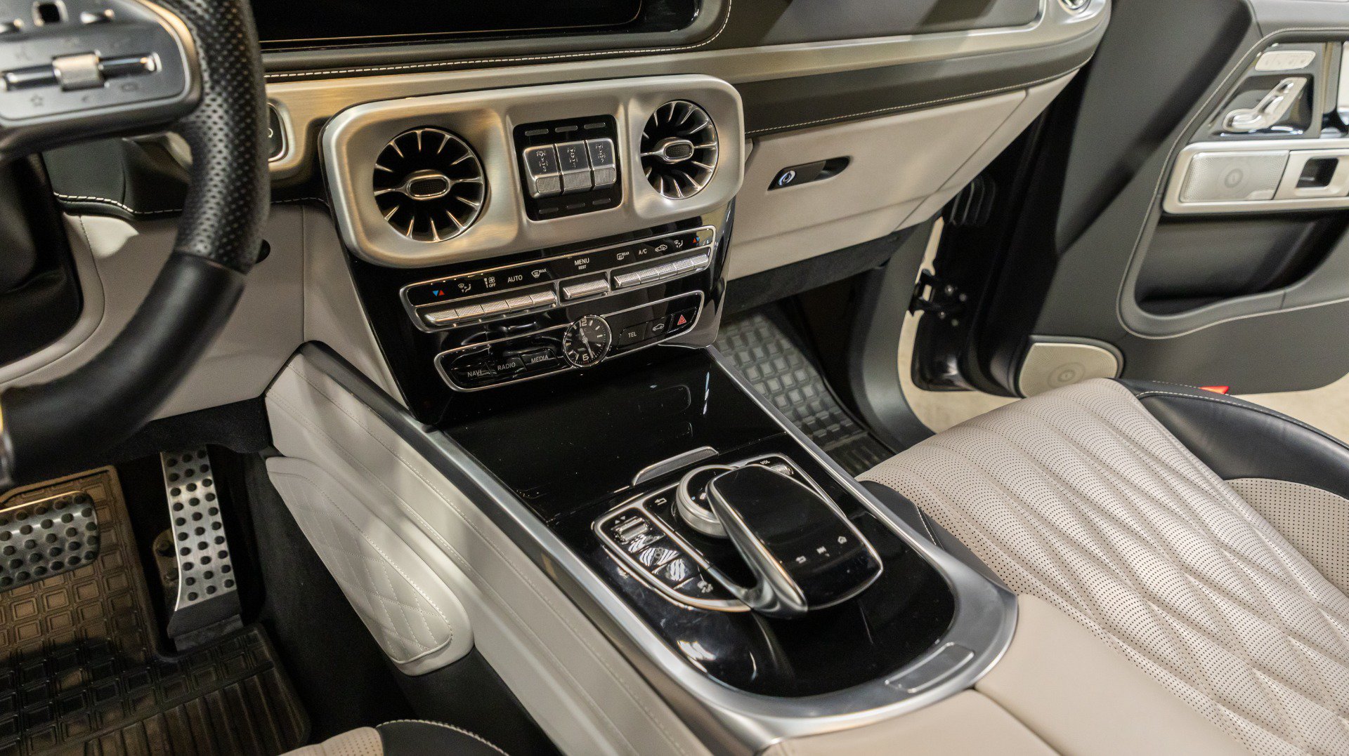 Used 2022 Mercedes-Benz G 63 AMG 4MATIC image 47
