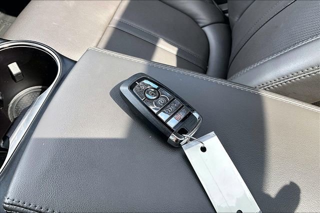 Used 2020 Lincoln Nautilus Reserve w/ Equipment Group 201A AWD/4WD image 11