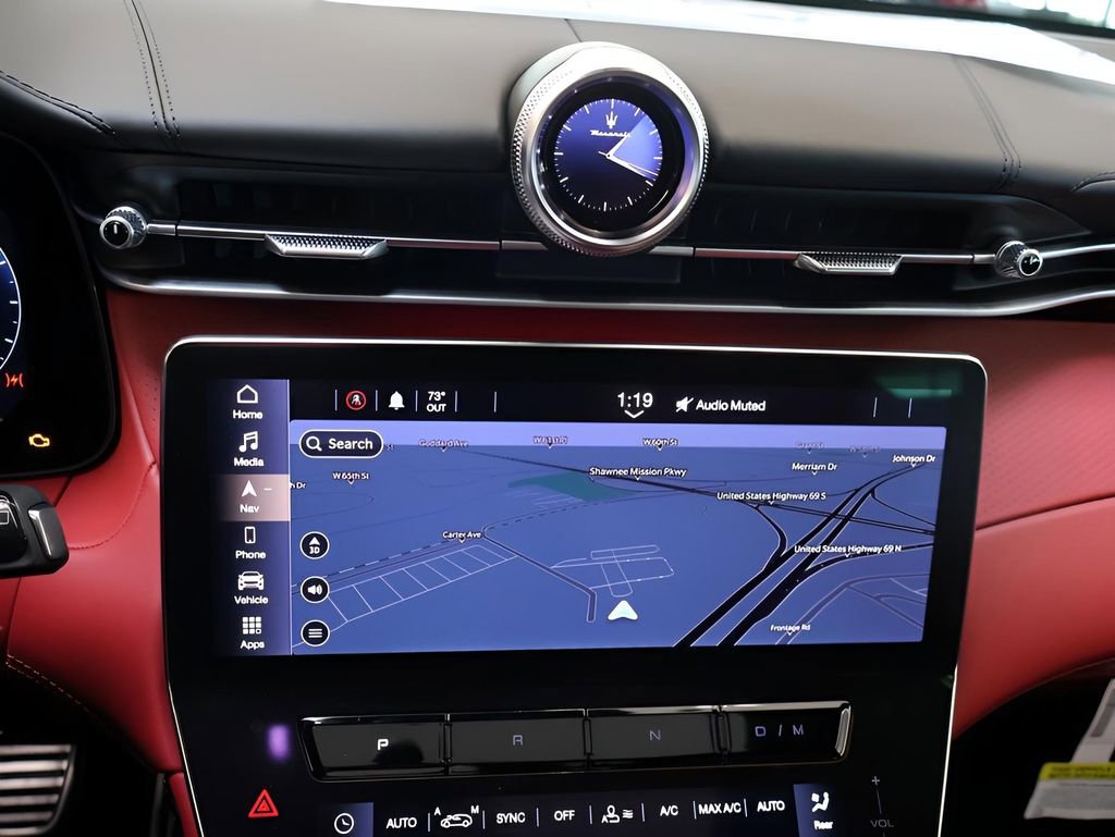 New 2026 Maserati Grecale Modena image 23