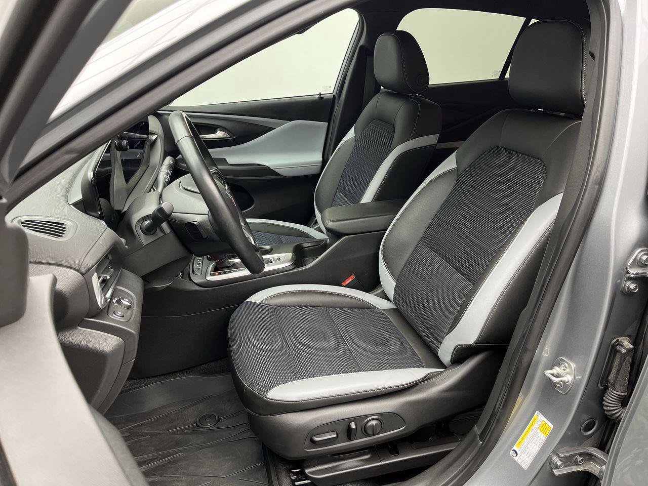 Certified 2024 Buick Envista Preferred w/ Convenience I Package FWD image 9