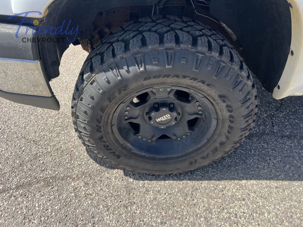 Used 2003 Chevrolet Silverado 1500 LT w/ Off-Road Package AWD/4WD image 4