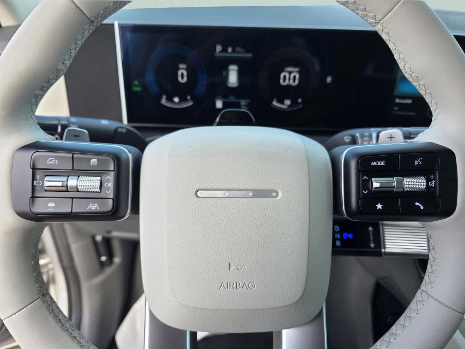 Used 2026 Hyundai Santa Fe SEL FWD image 21