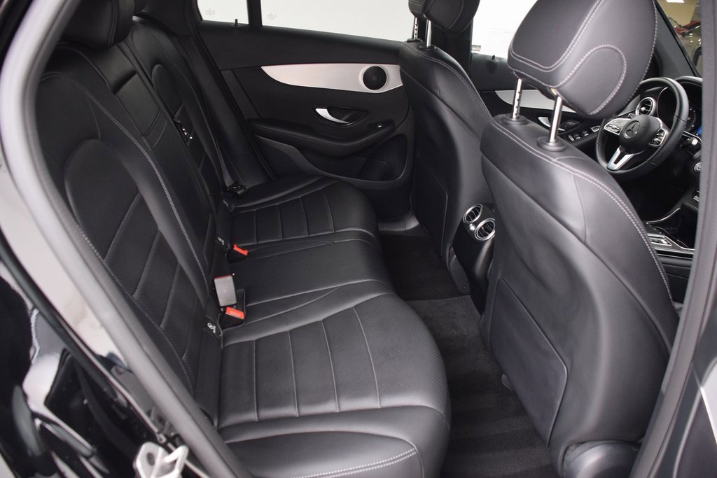 Certified 2022 Mercedes-Benz GLC 300 image 17