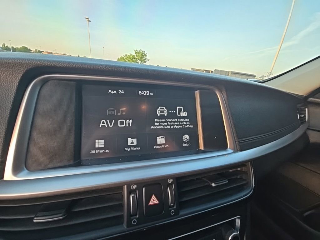 Used 2020 Kia Optima LX FWD image 18
