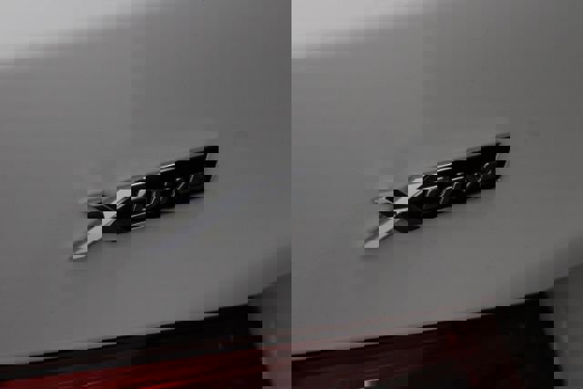 Used 2018 BMW 540i xDrive w/ Premium Package image 10