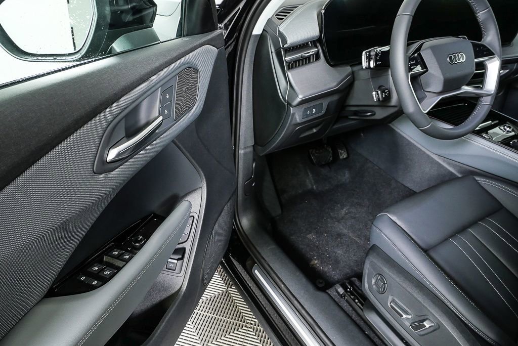 New 2026 Audi Q3 quattro 2.0T image 8