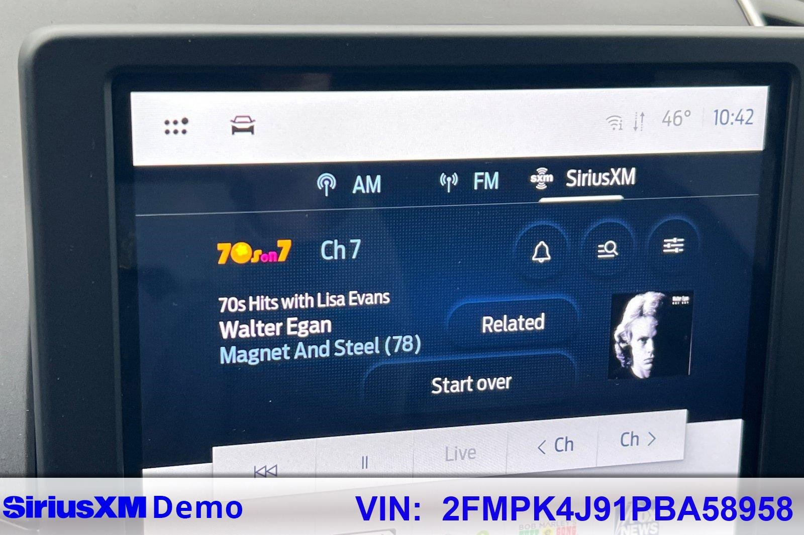 Used 2023 Ford Edge SEL image 25