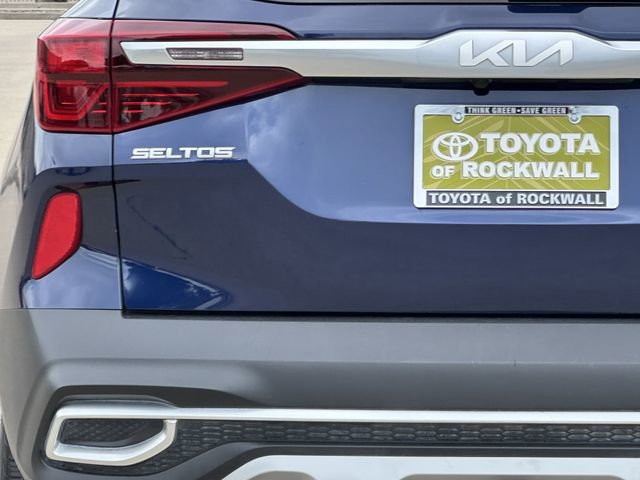 Used 2023 Kia Seltos S w/ Navigation Package FWD image 5