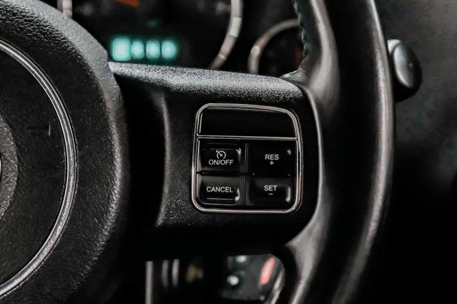 Used 2015 Jeep Wrangler Unlimited Sport w/ Quick Order Package 24S AWD/4WD image 23