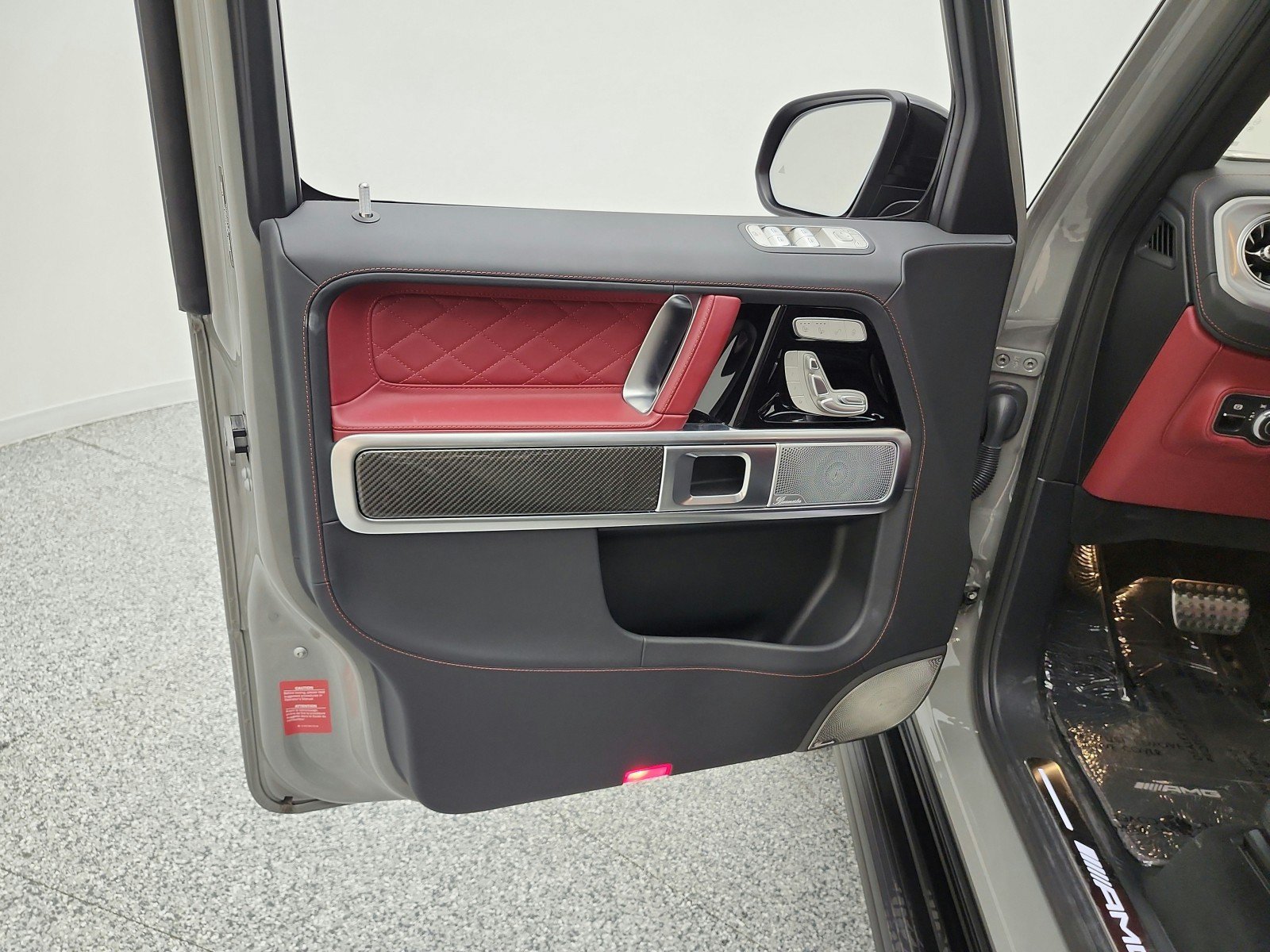 Certified 2025 Mercedes-Benz G 63 AMG 4MATIC image 15
