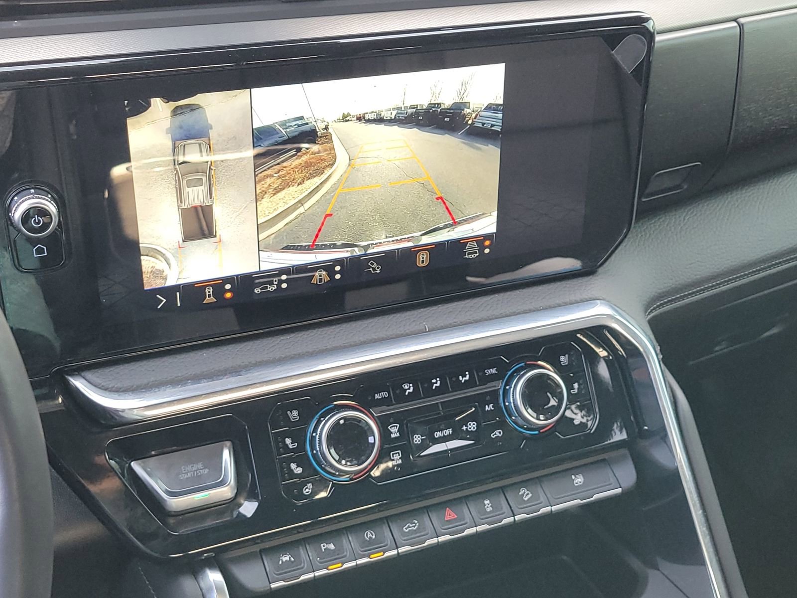 Used 2024 GMC Sierra 1500 Denali w/ Technology Package image 17