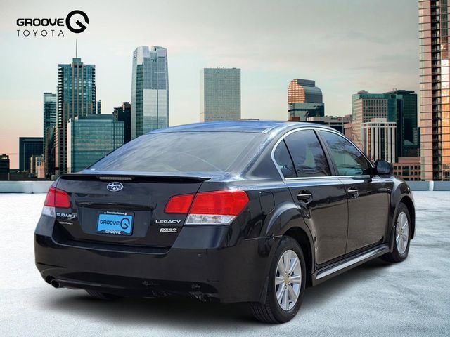 Used 2010 Subaru Legacy 2.5i Premium image 6
