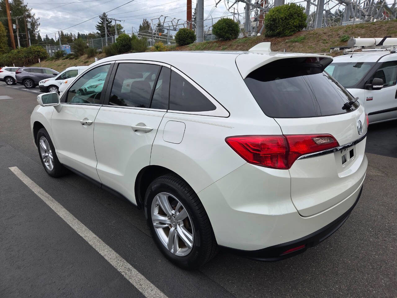 Used 2015 Acura RDX Base 4dr SUV FWD image 5