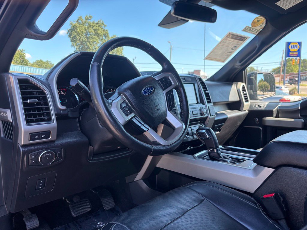 Used 2017 Ford F150 Lariat w/ Equipment Group 502A Luxury AWD/4WD image 16