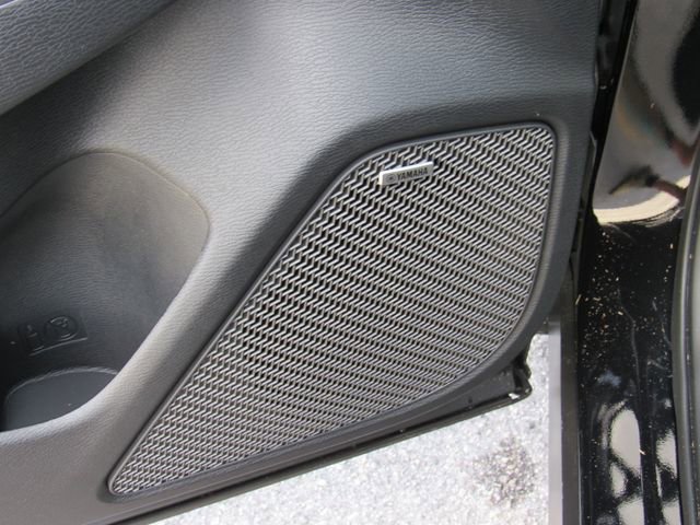 New 2026 Mitsubishi Outlander ES image 19