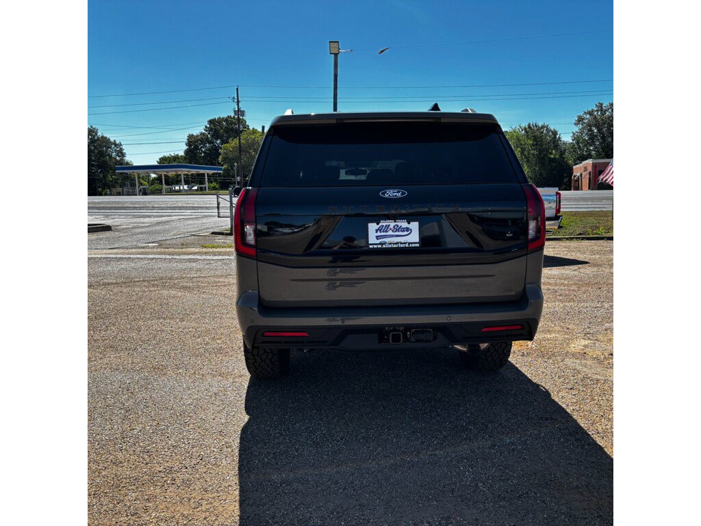 New 2027 Ford Expedition Tremor AWD/4WD image 3