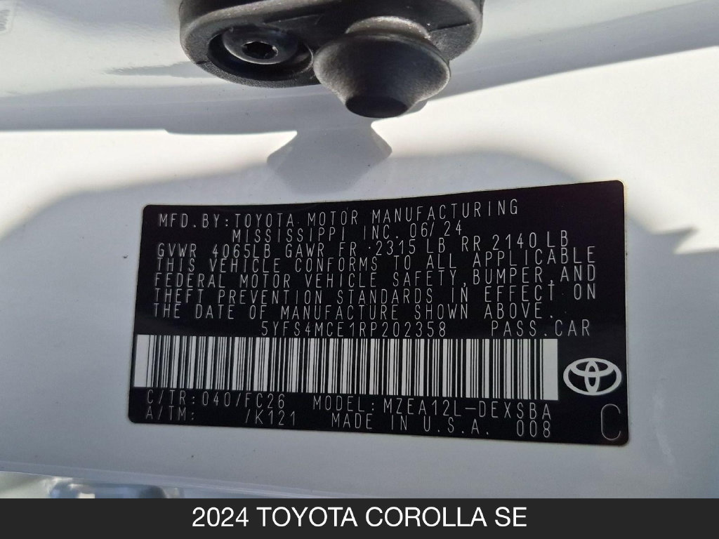 Used 2024 Toyota Corolla SE FWD image 24