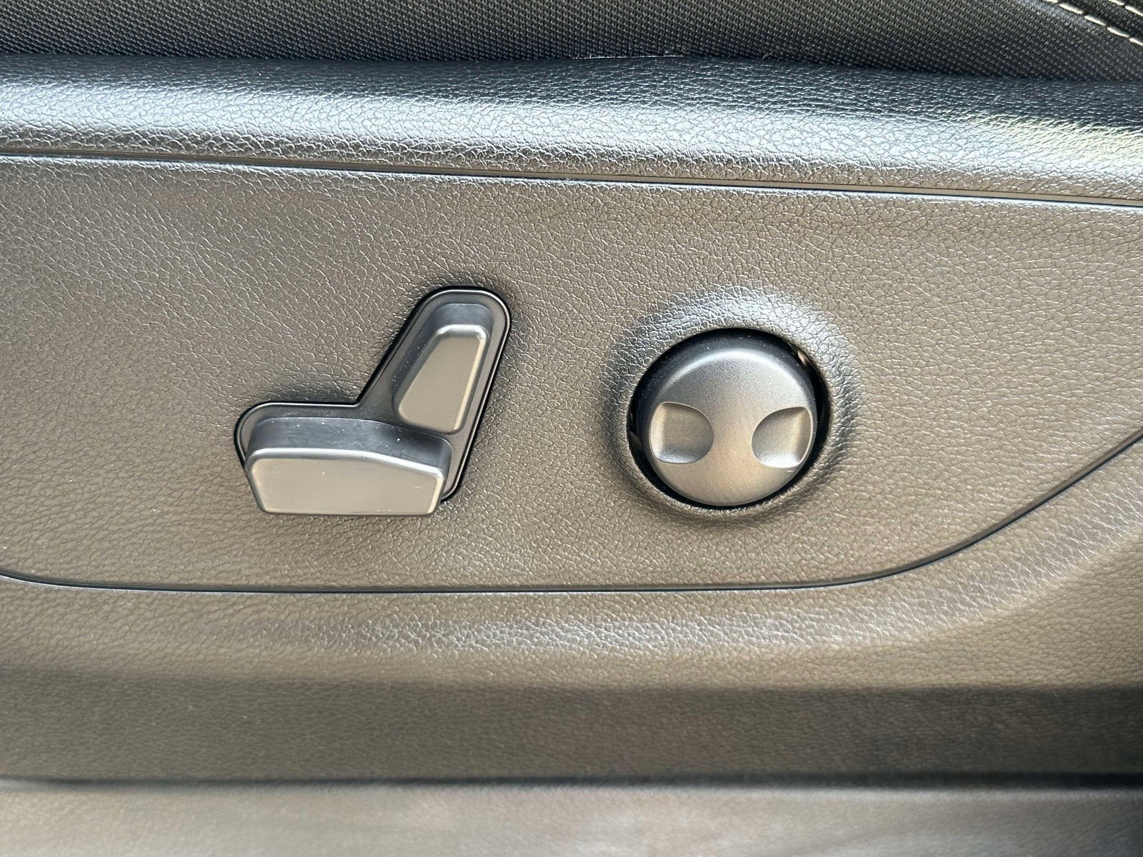 Used 2022 RAM 1500 Big Horn AWD/4WD image 17