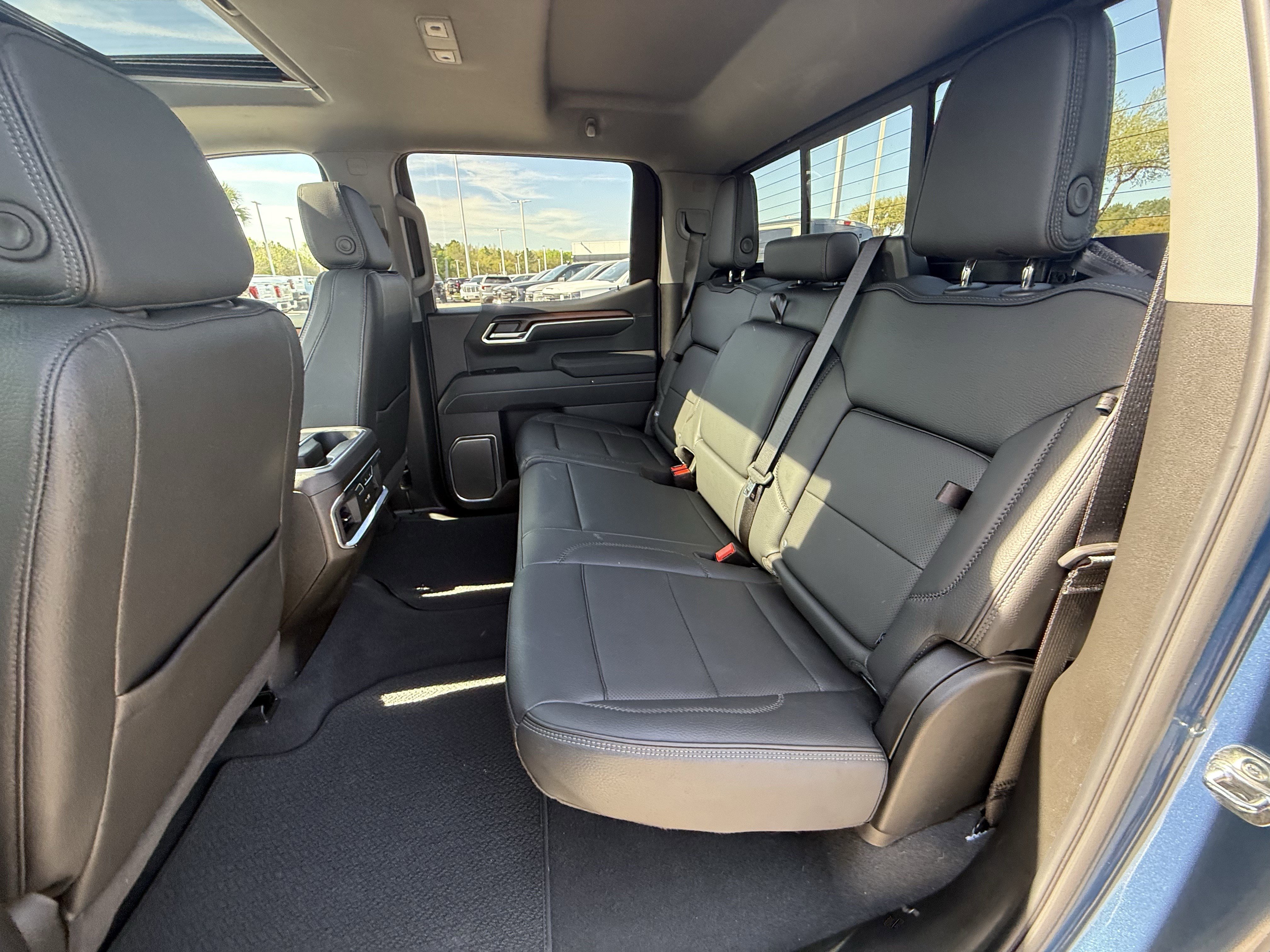 Used 2025 GMC Sierra 1500 Denali w/ Denali Reserve Package image 29