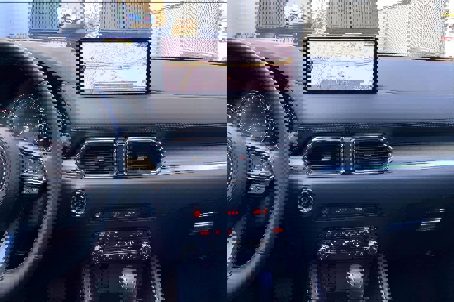 Used 2025 MAZDA CX-5 Signature image 7