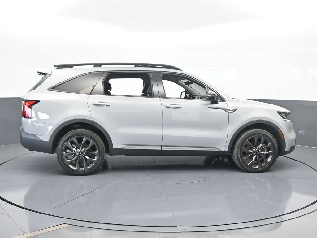 Used 2023 Kia Sorento X-Line EX image 7