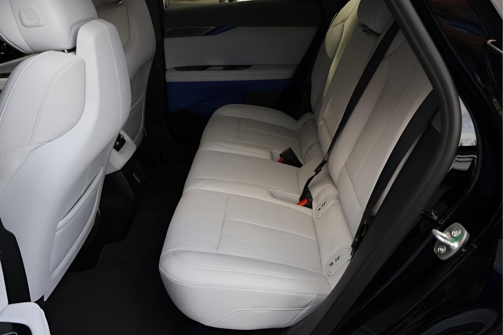 New 2026 Cadillac Optiq Sport 2 image 14