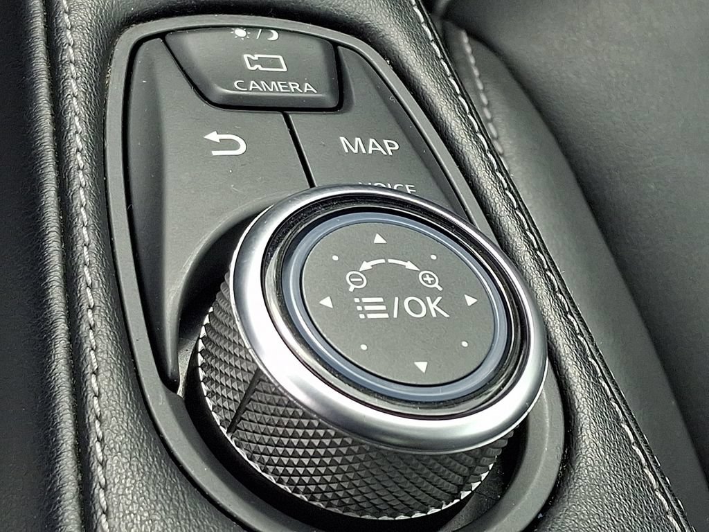 Used 2021 INFINITI QX50 Essential AWD/4WD image 25