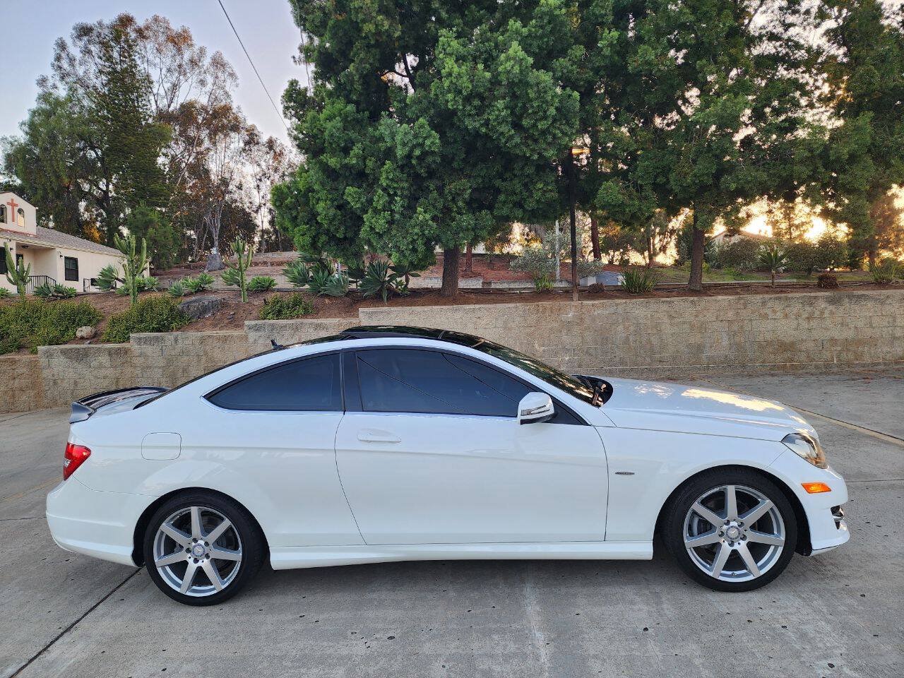 Used 2013 Mercedes-Benz C 250 Coupe image 5