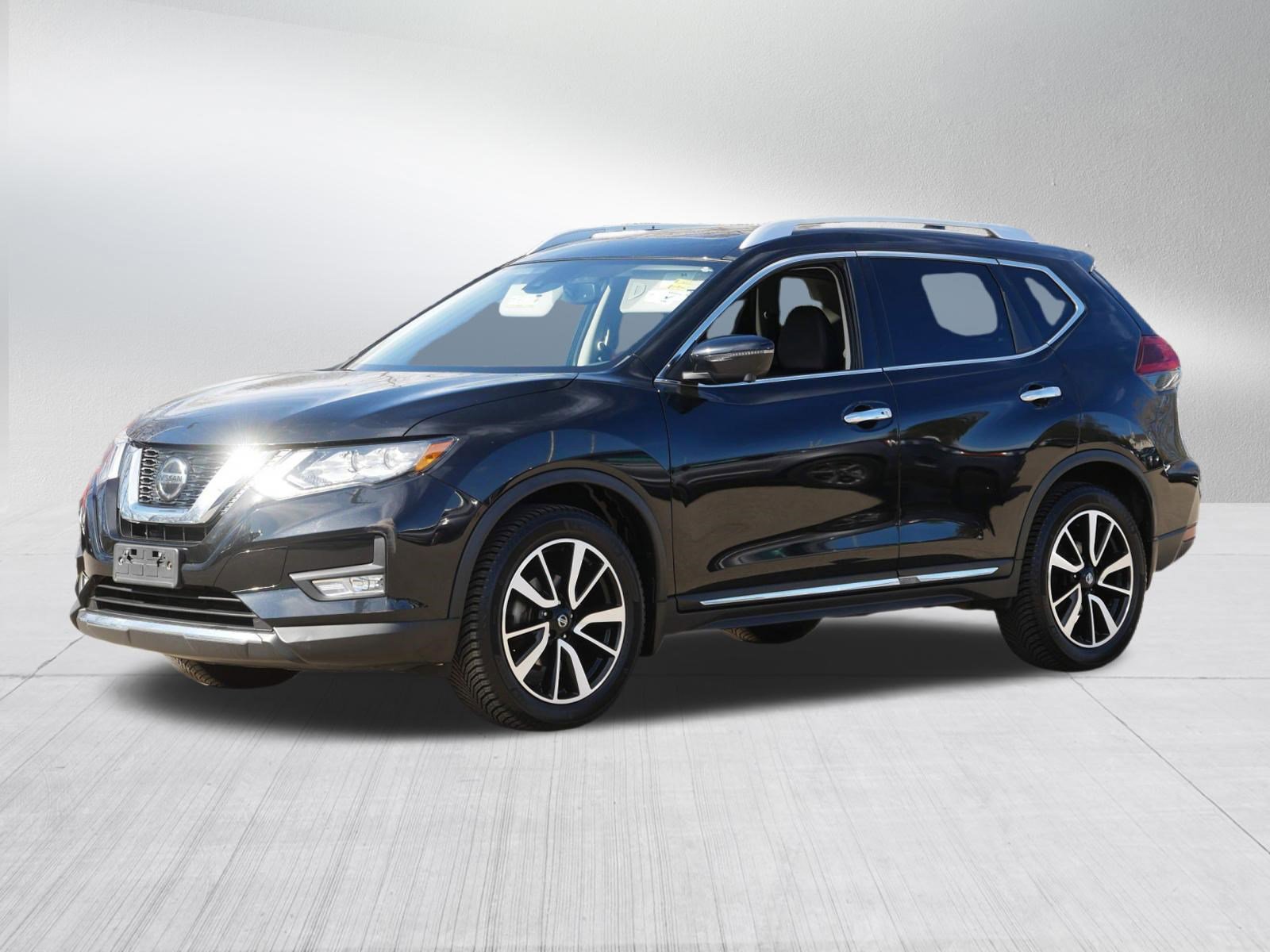 Used 2018 Nissan Rogue SL w/ Premium Package image 3