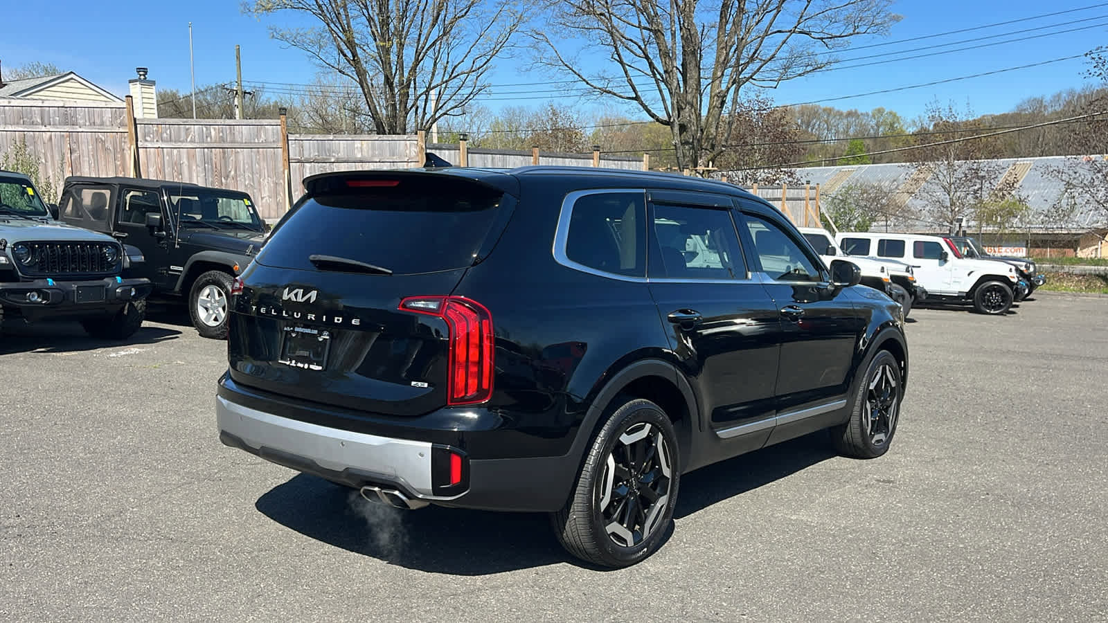 Used 2024 Kia Telluride S w/ S Sunroof Package AWD/4WD image 6