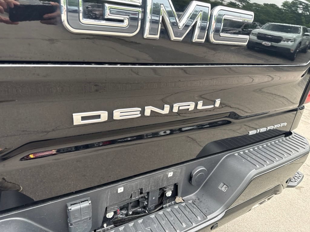 Used 2023 GMC Sierra 1500 Denali Ultimate AWD/4WD image 16