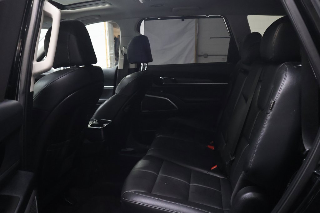 Used 2024 Kia Telluride EX image 16