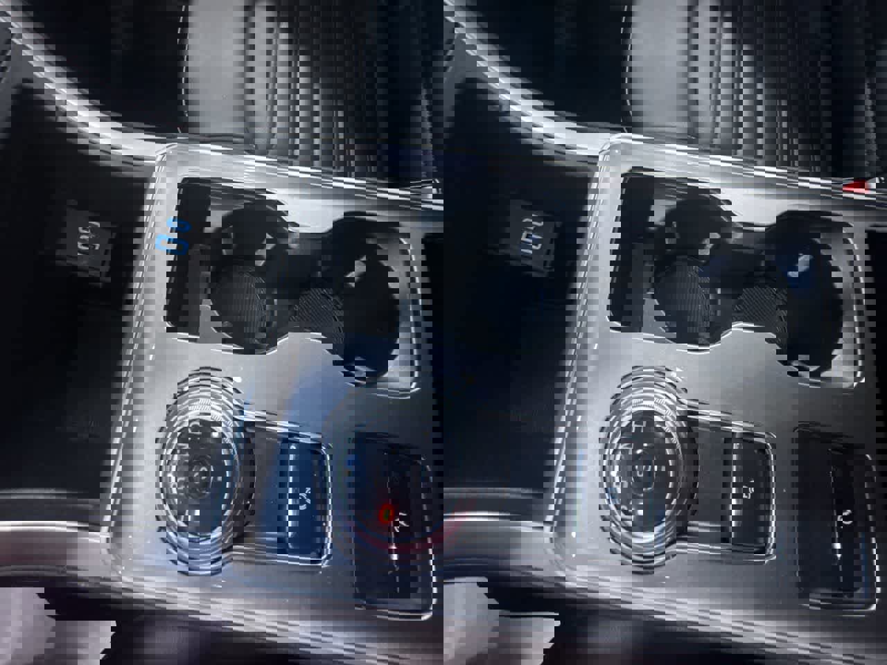 Used 2024 Ford Edge SEL image 28